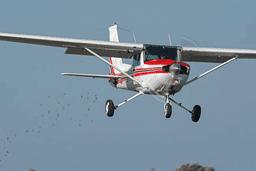 CESSNA 152
